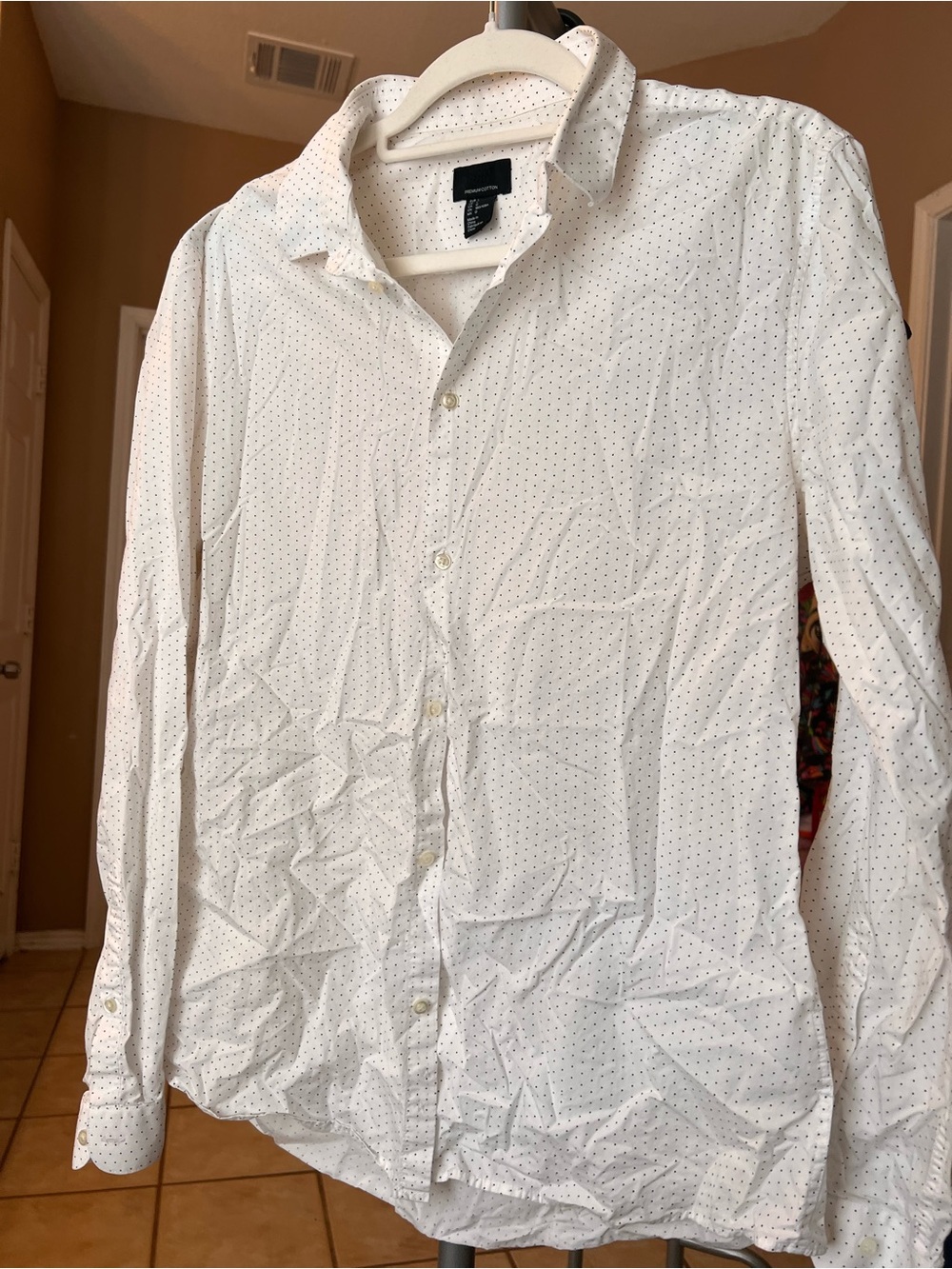 H&M White Long-Sleeve Button Down Shirt with Black Dot Print